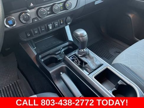 Used 2021 Toyota Tacoma TRD Sport w/ Technology Package AWD/4WD image 25