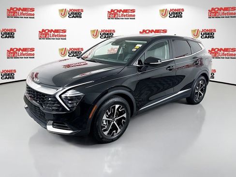 Used 2024 Kia Sportage EX image 13