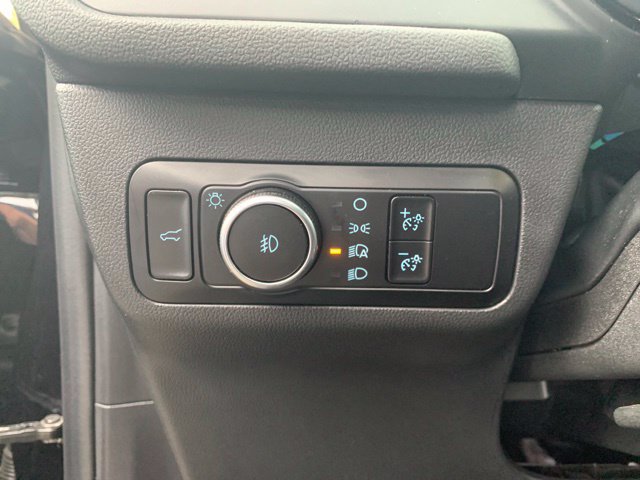 Certified 2025 Ford Escape ST-Line Select AWD/4WD image 24