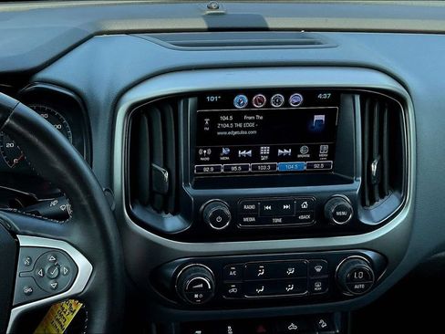 Used 2017 Chevrolet Colorado Z71 AWD/4WD image 13