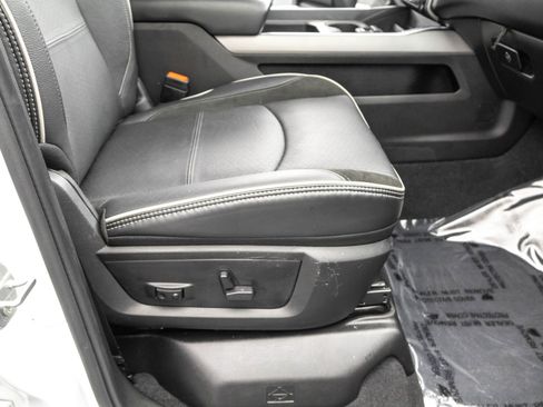 Used 2025 RAM 3500 Laramie w/ Night Edition image 44