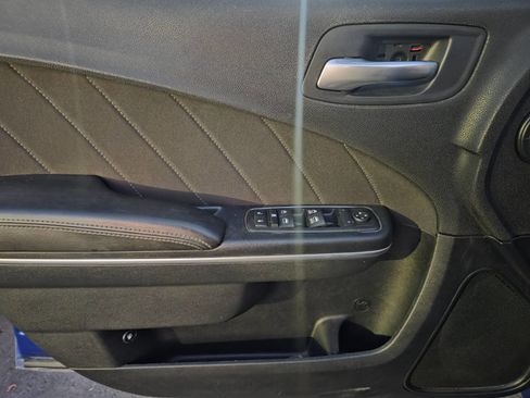 Used 2019 Dodge Charger GT image 8