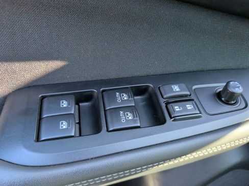 Used 2019 Subaru Outback 2.5i Premium image 28