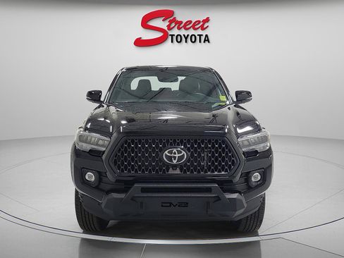 Certified 2023 Toyota Tacoma Limited w/ Nightshade Package image 6