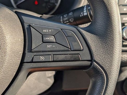 Certified 2025 Nissan Kicks Play S image 24