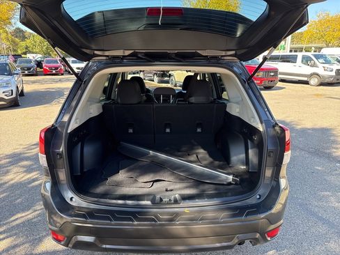Certified 2023 Subaru Forester Premium image 26