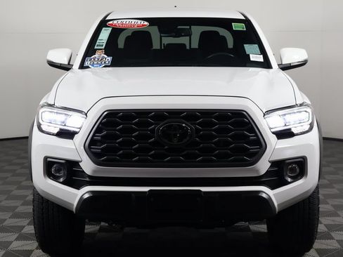 Used 2023 Toyota Tacoma TRD Off-Road w/ Technology Package AWD/4WD image 2