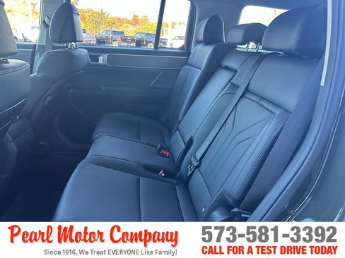 Used 2025 Hyundai Santa Fe XRT image 21