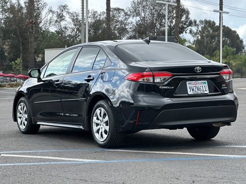 Used 2026 Toyota Corolla LE image 3