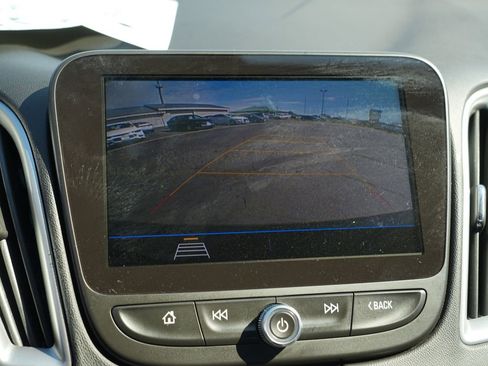 Used 2020 Chevrolet Malibu LS FWD image 27