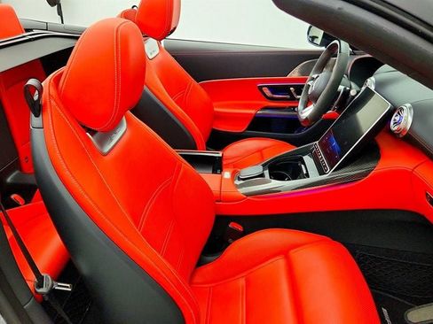 Used 2022 Mercedes-Benz SL 55 AMG 4MATIC image 22