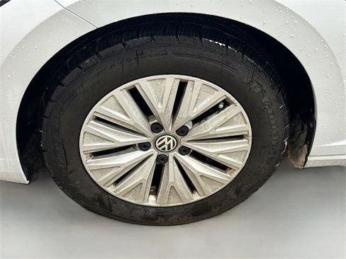 Used 2019 Volkswagen Jetta R-Line image 26