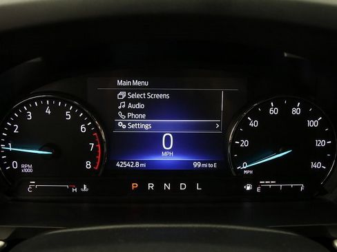 Used 2022 Ford Explorer XLT w/ Equipment Group 202A image 17