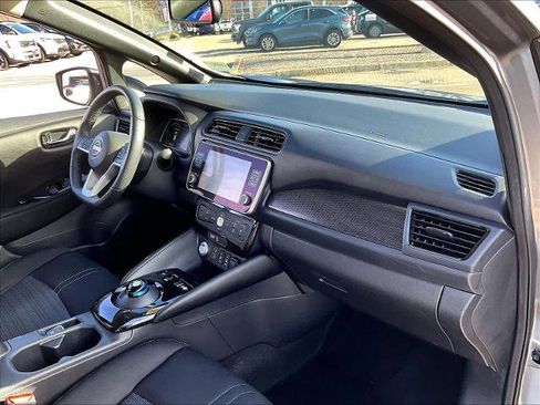 Certified 2024 Nissan Leaf SV Plus image 14