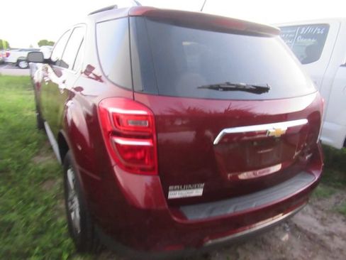 Used 2017 Chevrolet Equinox Premier w/ Enhanced Convenience Package FWD image 4