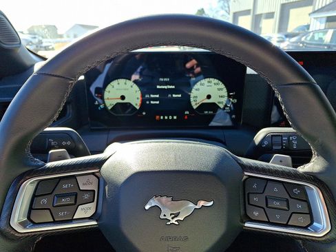 Used 2025 Ford Mustang GT image 19