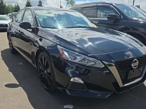 Used 2022 Nissan Altima 2.5 SR FWD image 1