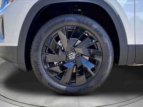 New 2026 Volkswagen Atlas SE AWD/4WD image 35
