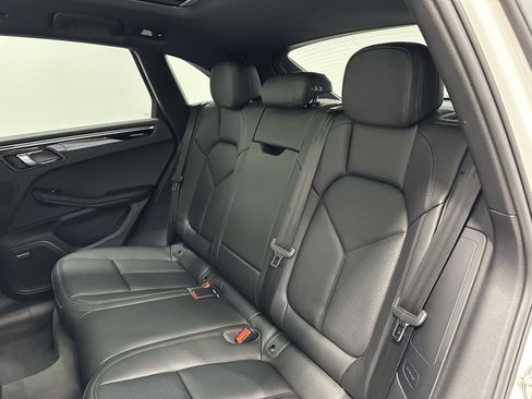 New 2026 Porsche Macan Turbo image 35