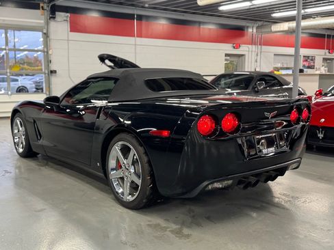 Used 2006 Chevrolet Corvette Convertible w/ Preferred Equipment Group image 7
