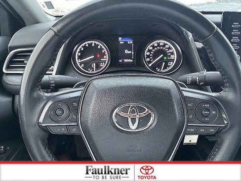Used 2024 Toyota Camry SE image 25