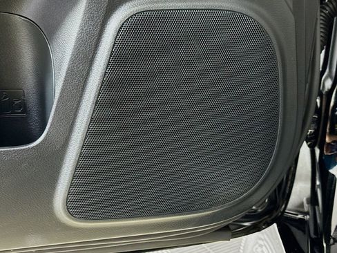 Used 2023 Lexus GX 460 Luxury image 19