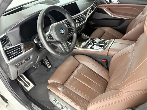 Used 2019 BMW X7 xDrive40i w/ Premium Package AWD/4WD image 47