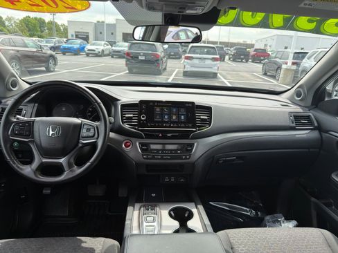 Used 2024 Honda Ridgeline Sport image 27