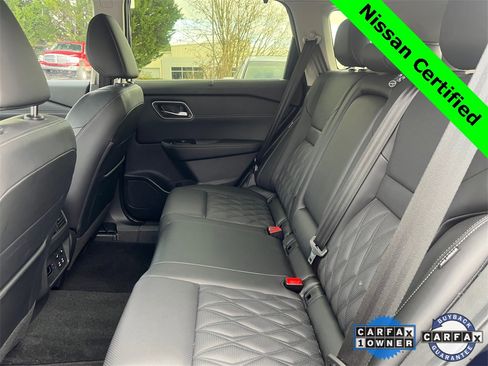 Certified 2024 Nissan Rogue Platinum w/ Platinum Premium Package image 17