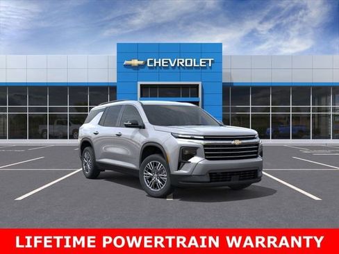 New 2026 Chevrolet Traverse LT w/ Driver Confidence Package image 1