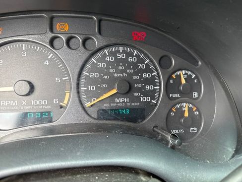 Used 2003 Chevrolet Blazer LS w/ Preferred Equipment Group AWD/4WD image 20