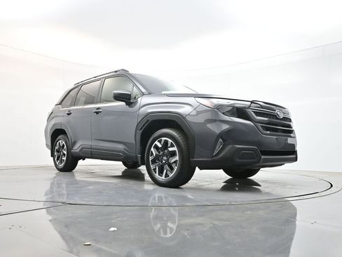 Used 2025 Subaru Forester Premium w/ Convenience Package #1 AWD/4WD image 28