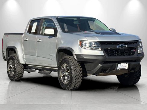 Used 2019 Chevrolet Colorado ZR2 image 9