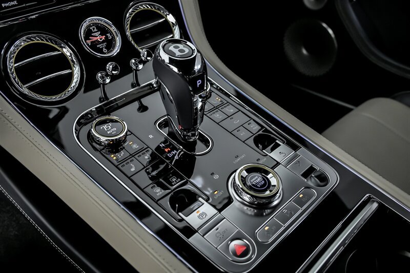 Used 2021 Bentley Continental GT AWD/4WD image 33
