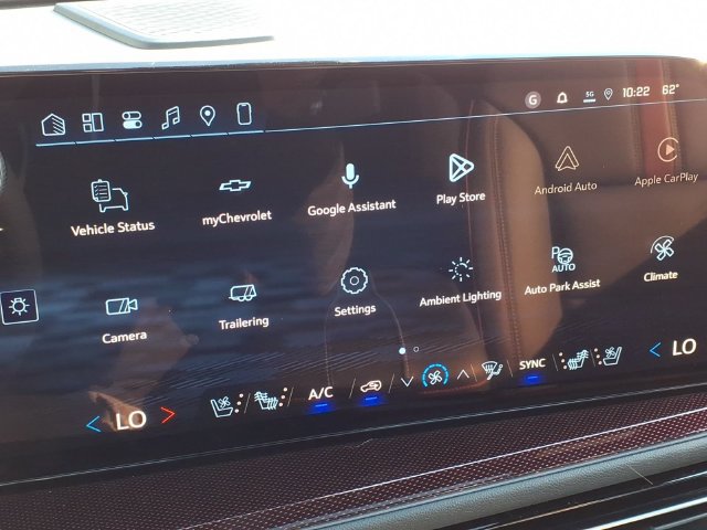 New 2027 Chevrolet Traverse RS w/ LPO, Floor Liner Package AWD/4WD image 30
