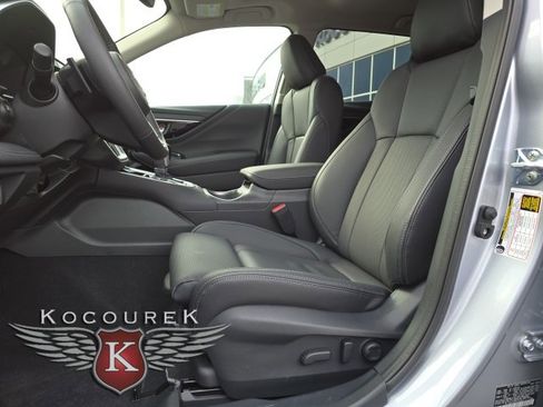 Used 2025 Subaru Outback Limited w/ Tech Package 3 image 10