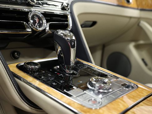 Used 2020 Bentley Flying Spur W12 w/ First Edition Specification image 56