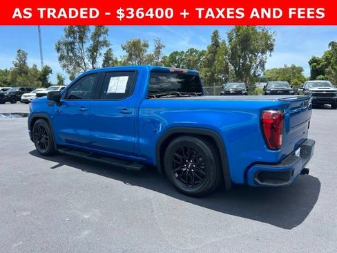 Used 2022 GMC Sierra 1500 Elevation w/ LPO, Elevation Black Package RWD image 4
