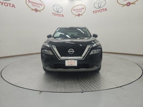 Used 2023 Nissan Rogue SV FWD image 7