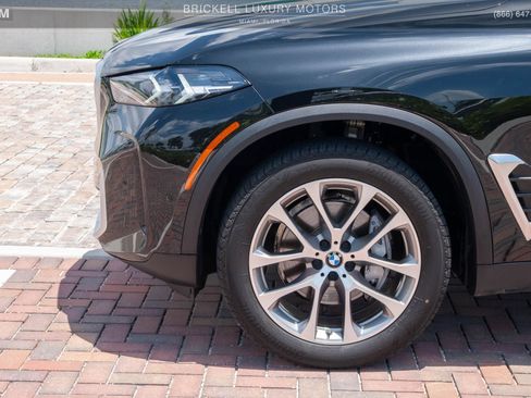 Used 2024 BMW X5 sDrive40i w/ Parking Assistance Package RWD image 56