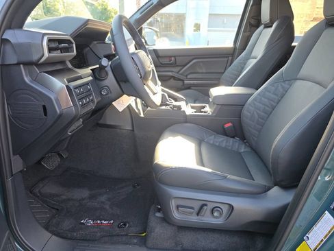 New 2026 Toyota 4Runner TRD Off-Road Premium AWD/4WD image 24