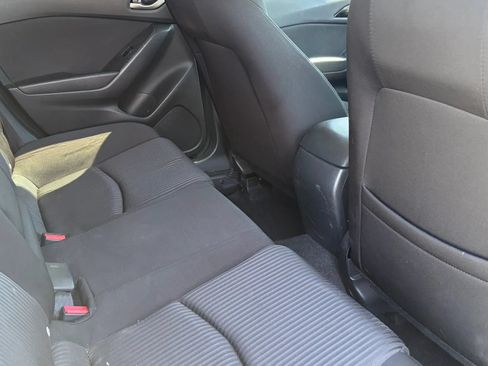 Used 2016 MAZDA MAZDA3 i Sport w/ Preferred Equipment Package FWD image 13