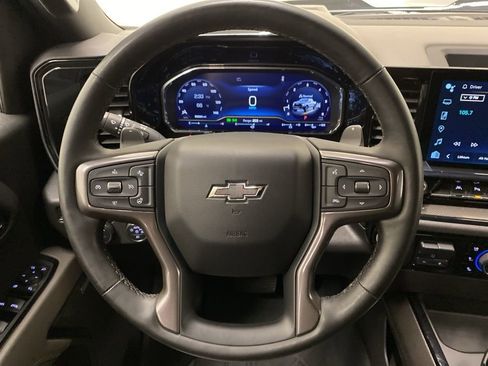 Used 2023 Chevrolet Silverado 1500 ZR2 w/ Technology Package image 22