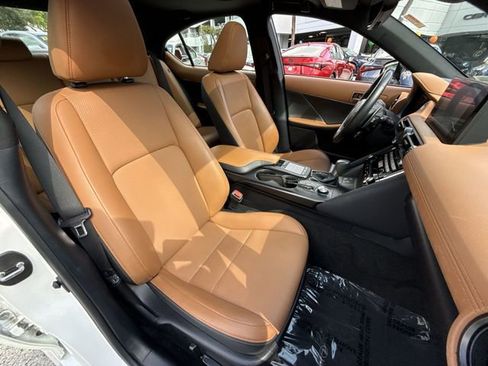 Used 2023 Lexus IS 300 w/ Comfort Package RWD image 26