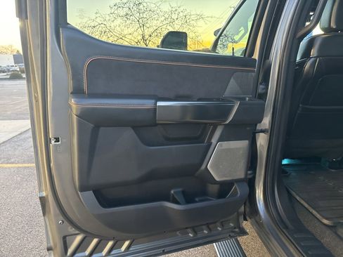 Used 2024 Ford F350 Platinum image 39