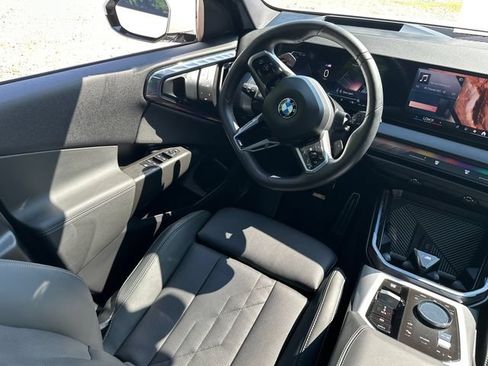 Used 2025 BMW X3 xDrive30i AWD/4WD image 21