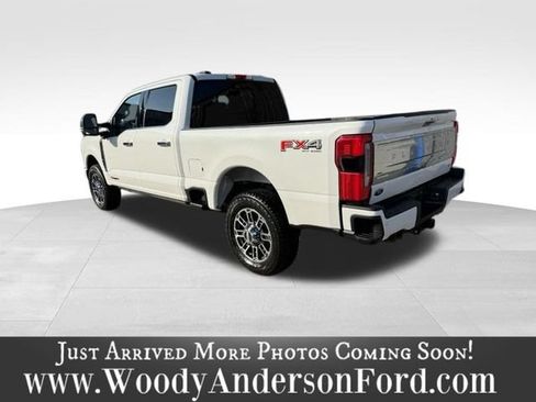 Used 2024 Ford F250 Platinum AWD/4WD image 6