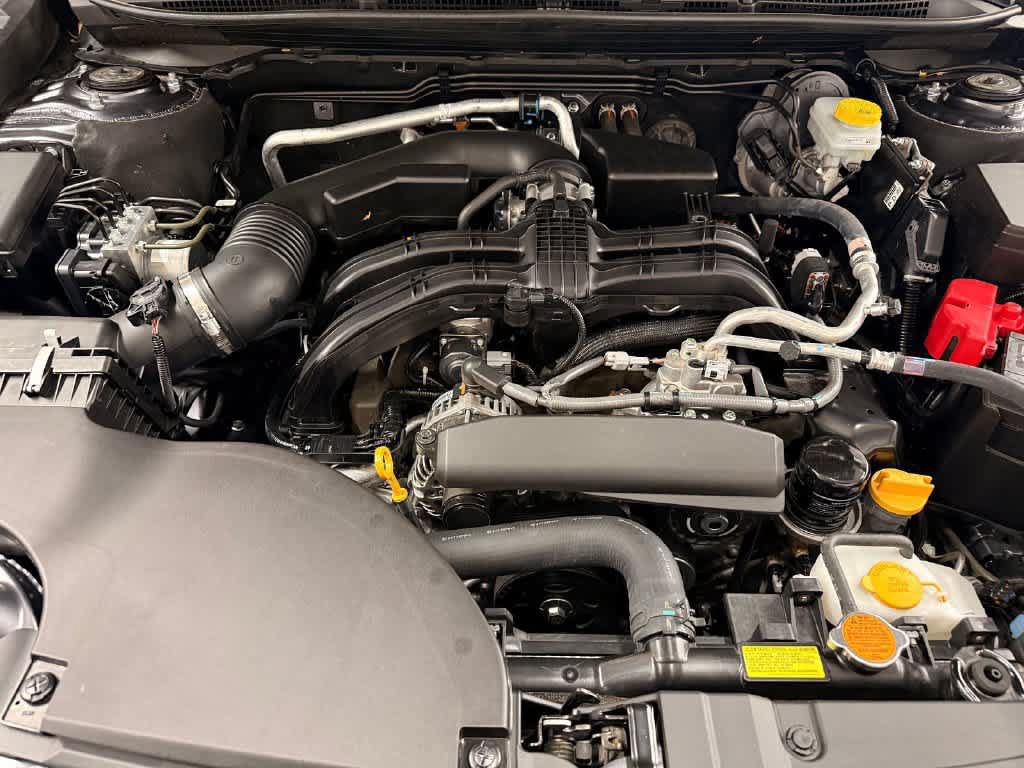 Certified 2025 Subaru Outback Limited AWD/4WD image 8