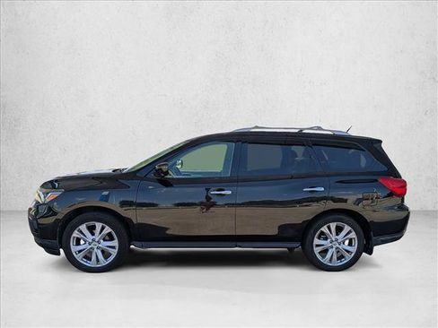 Used 2018 Nissan Pathfinder SL w/ SL Premium Package FWD image 8