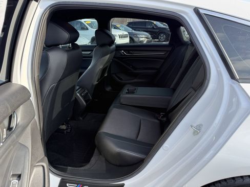 Used 2022 Honda Accord Sport image 13